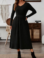 JW Autumn/Winter Elegant Commuter V-Neck Long Sleeve Waist-Cinching Pocket A-Line Striped Solid Color Midi Dress