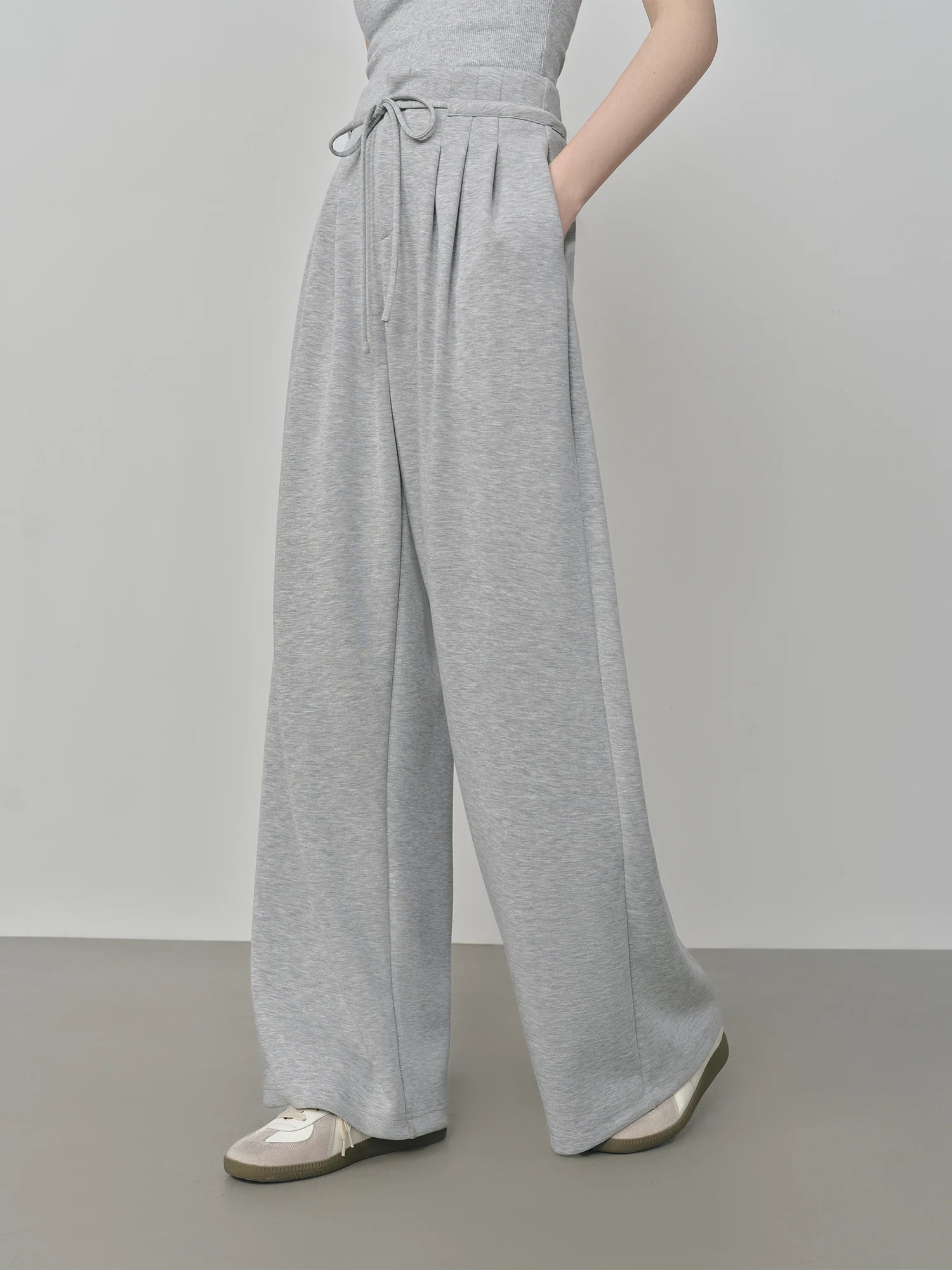 FSLE Air Cloud Series Relaxed Wide Leg Women's Autumn Loose Slimming Straight Casual Pants 25FS13101