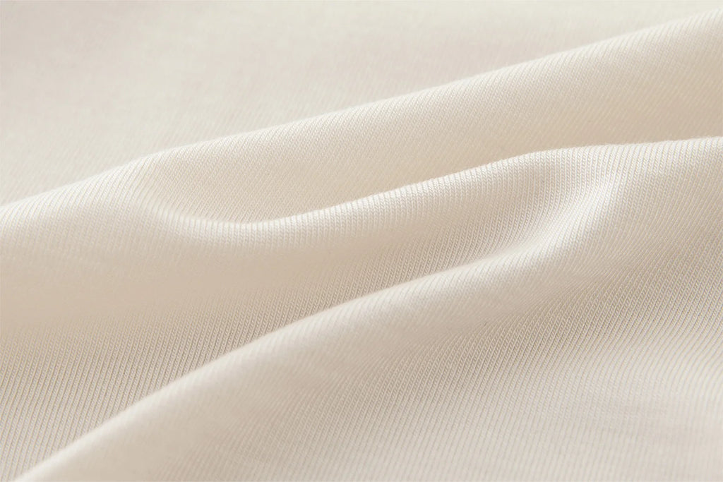 ZIQIAO 2025 Summer Women's Contour Stitch T-Shirt - Structured Round Neck Slim Fit Tee with Cool-Touch Yarn for Urban Explorer