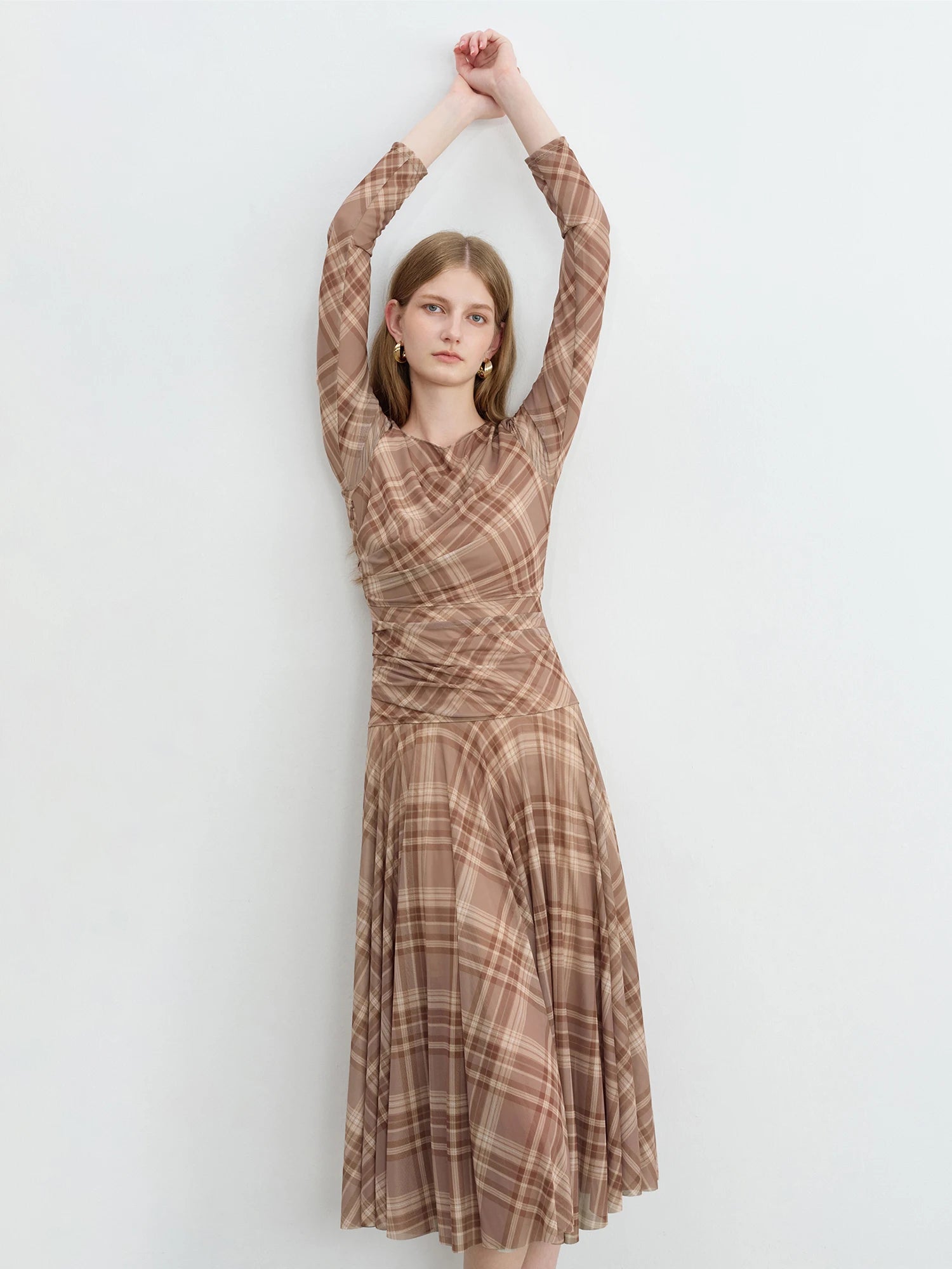 ZIQIAO Early Fall 2025 Women's Textured Plaid Maxi Dress - Long Sleeve Vintage Inspired Cinched Waist Flowy Elegant Daily Wear