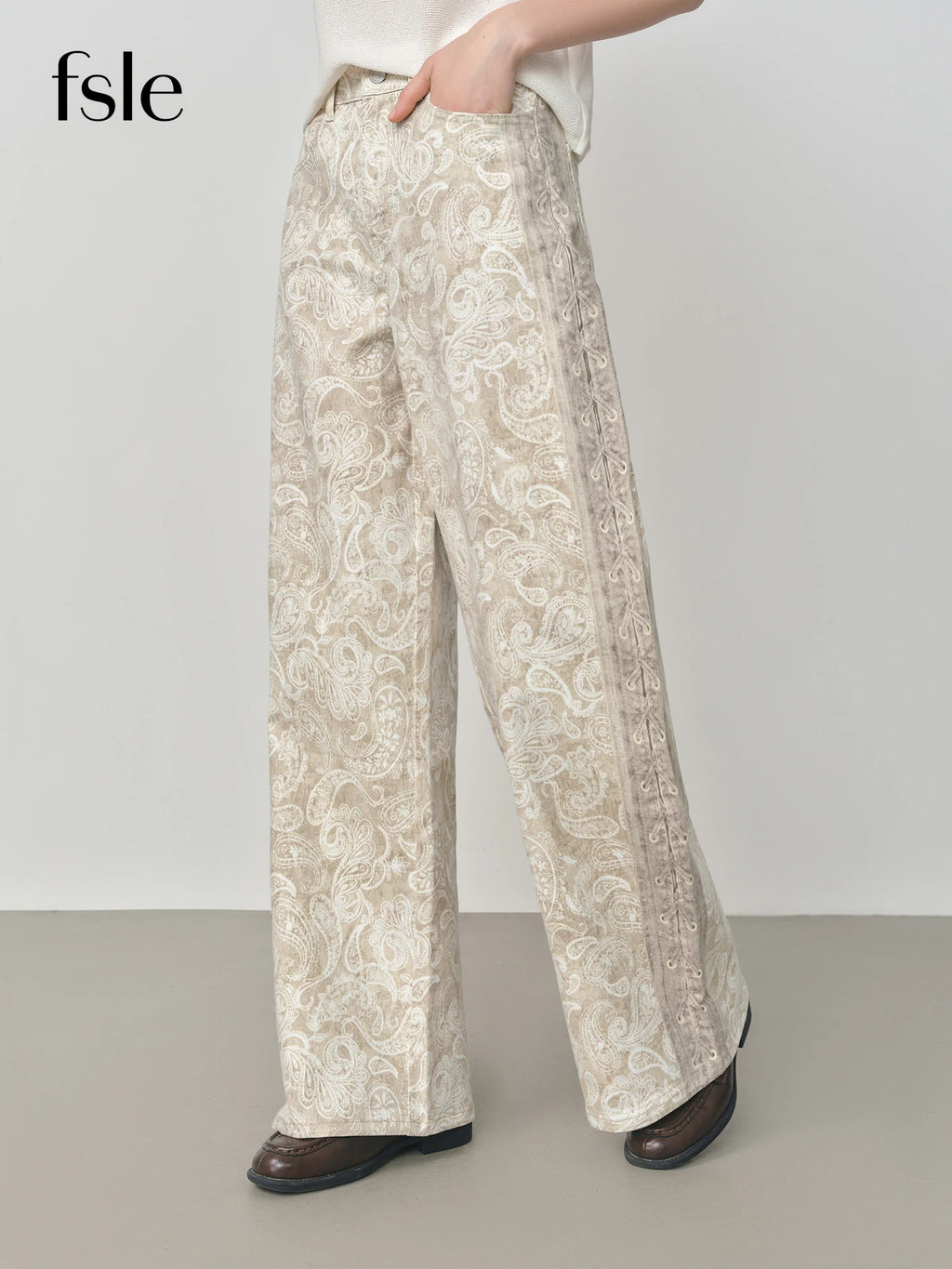 FSLE Retro Full Print Curved Jeans Women 2025 New Autumn Straight Loose Casual Pants 25FS13216