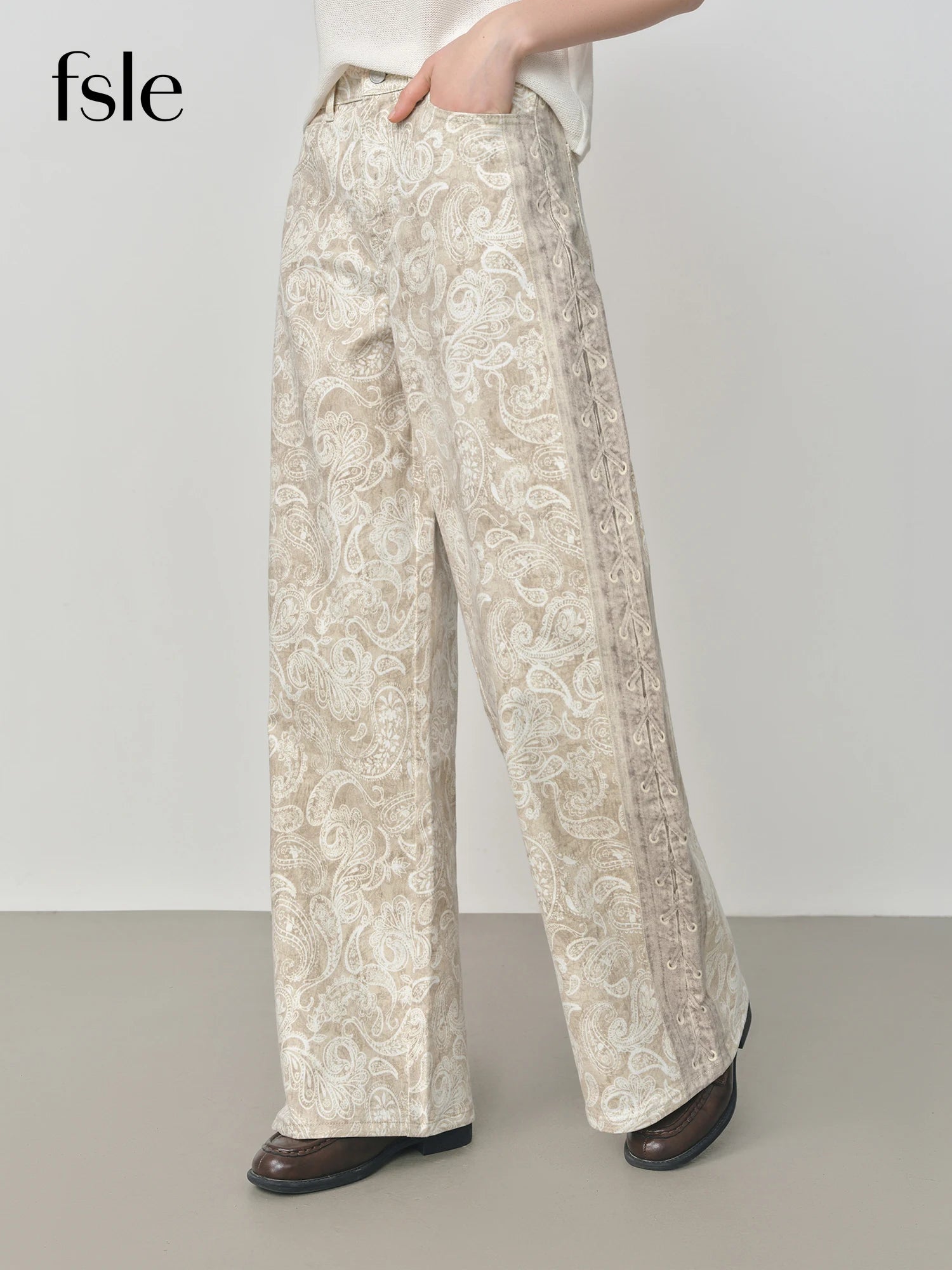 FSLE Retro Full Print Curved Jeans Women 2025 New Autumn Straight Loose Casual Pants 25FS13216