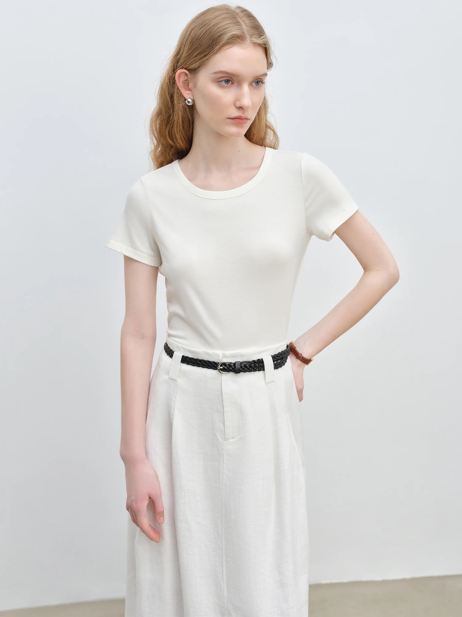 ZIQIAO Minimalism Style 4 Color Simple Round Neck Slim T-shirt Women's Short Sleeve 2025 Summer New Arrival Pink Top 25ZQ92356