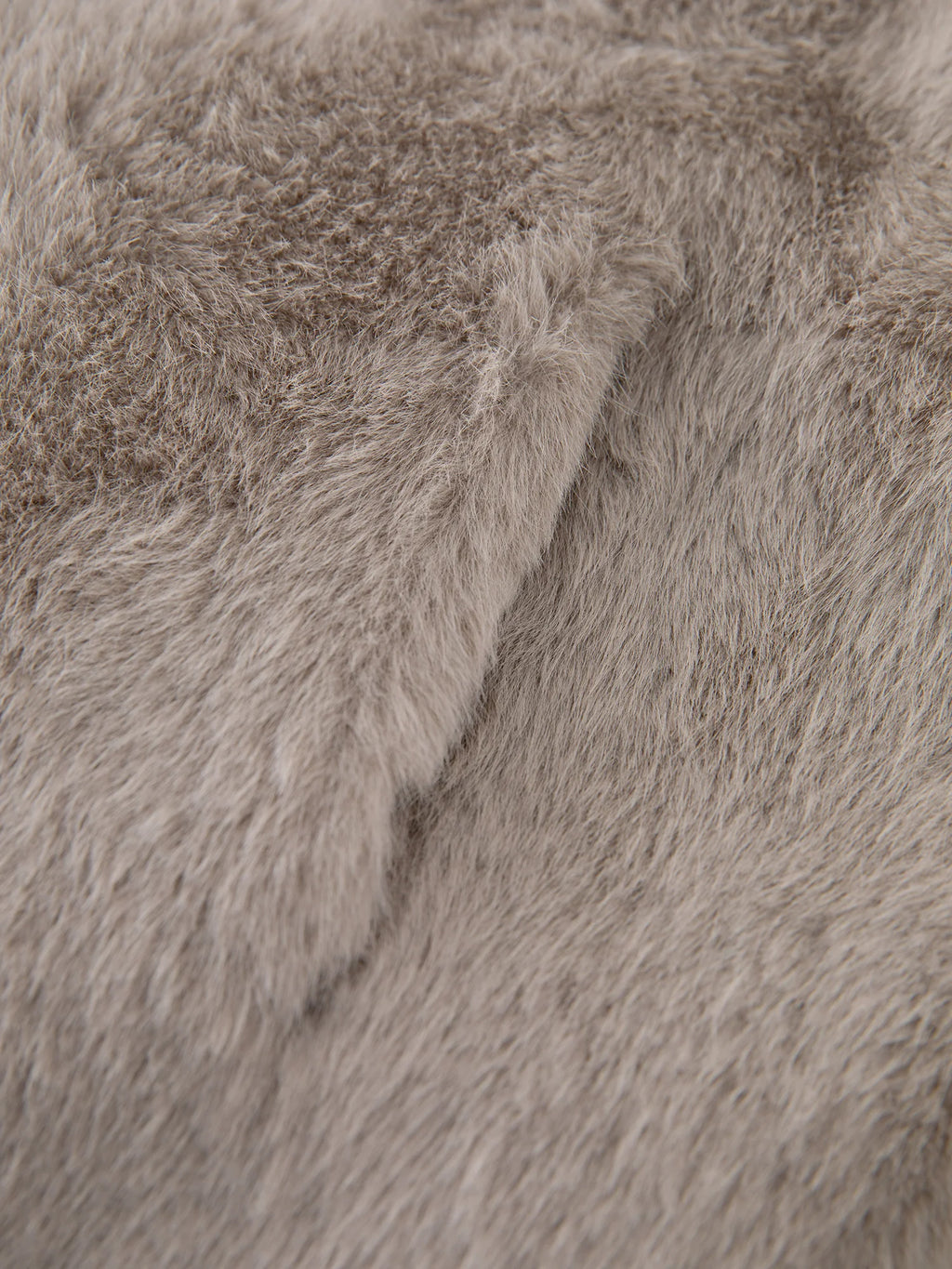 ZIQIAO Korean Style Stand-up Collar Faux Mink Coat for Women 2025 Winter New Style Faux Fur Warm Coat Soft Cozy Streetwear