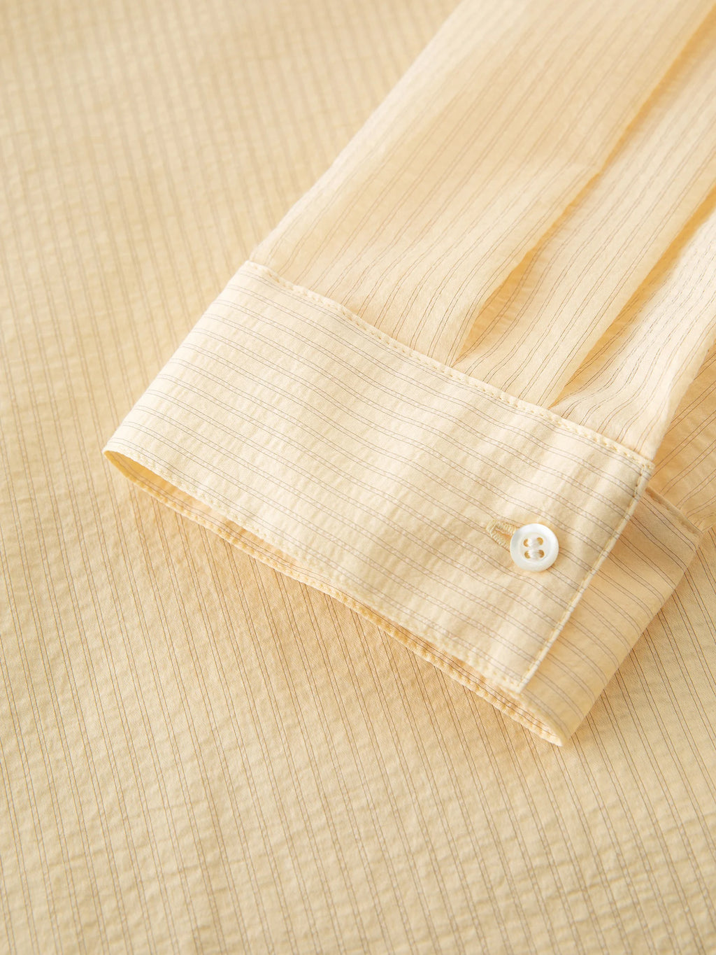 ZIQIAO Minimalist Style Loose Versatile Casual Shirt For Women 2025 Summer New Physical Sun Protection Vacation Top 25ZQ92169