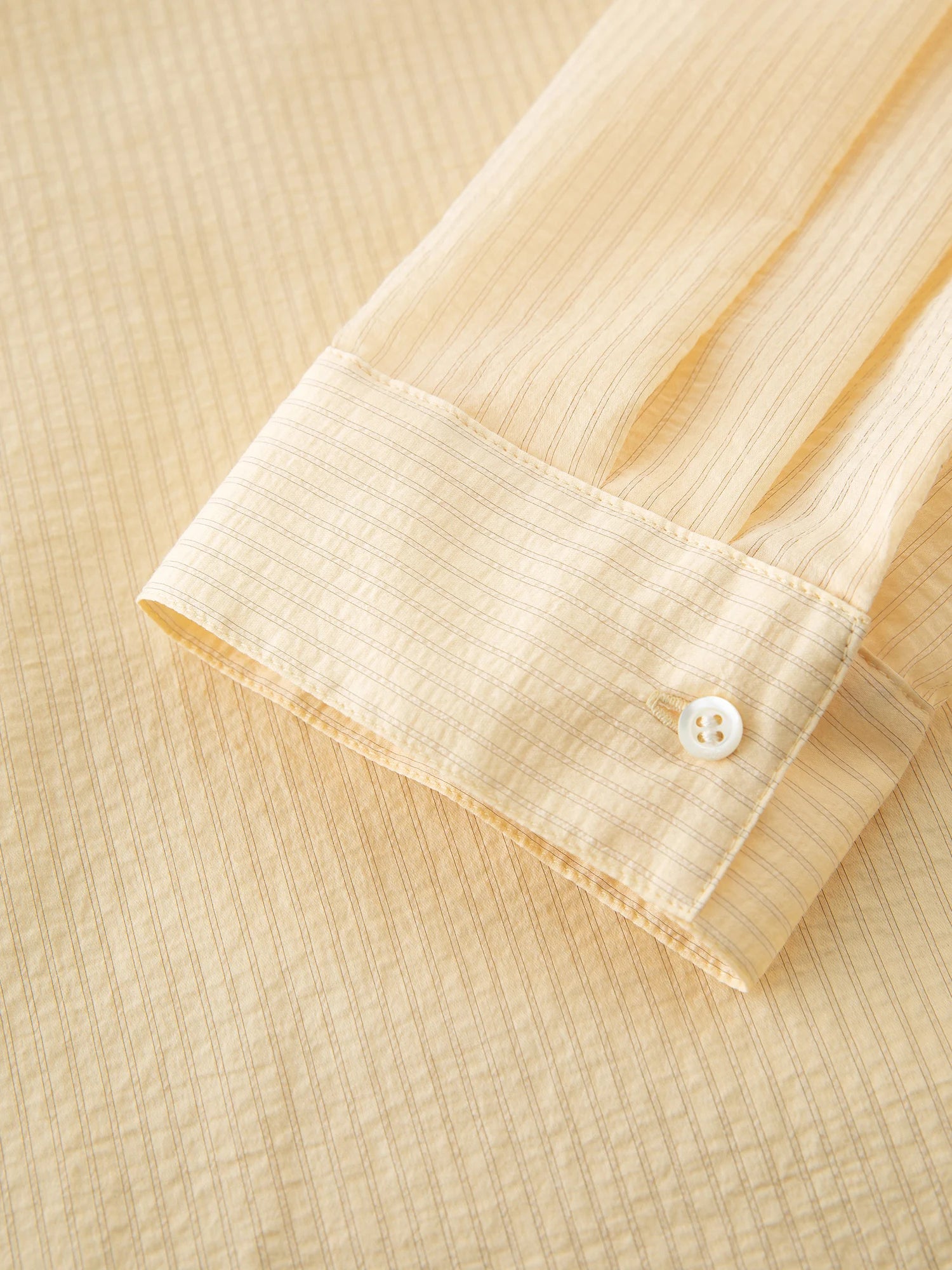 ZIQIAO Minimalist Style Loose Versatile Casual Shirt For Women 2025 Summer New Physical Sun Protection Vacation Top 25ZQ92169