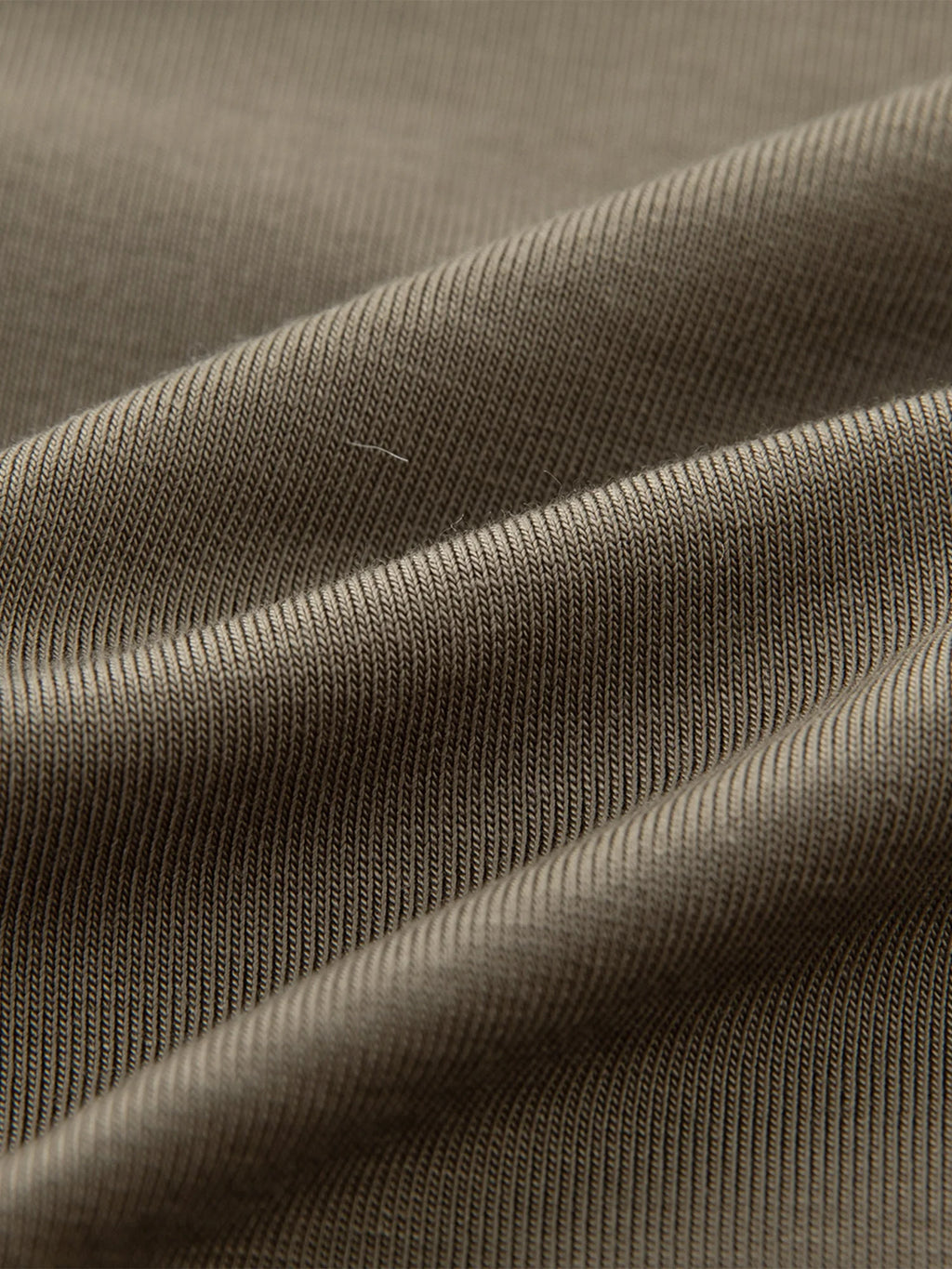 ZIQIAO 2025 Summer Women's Contour Stitch T-Shirt - Structured Round Neck Slim Fit Tee with Cool-Touch Yarn for Urban Explorer