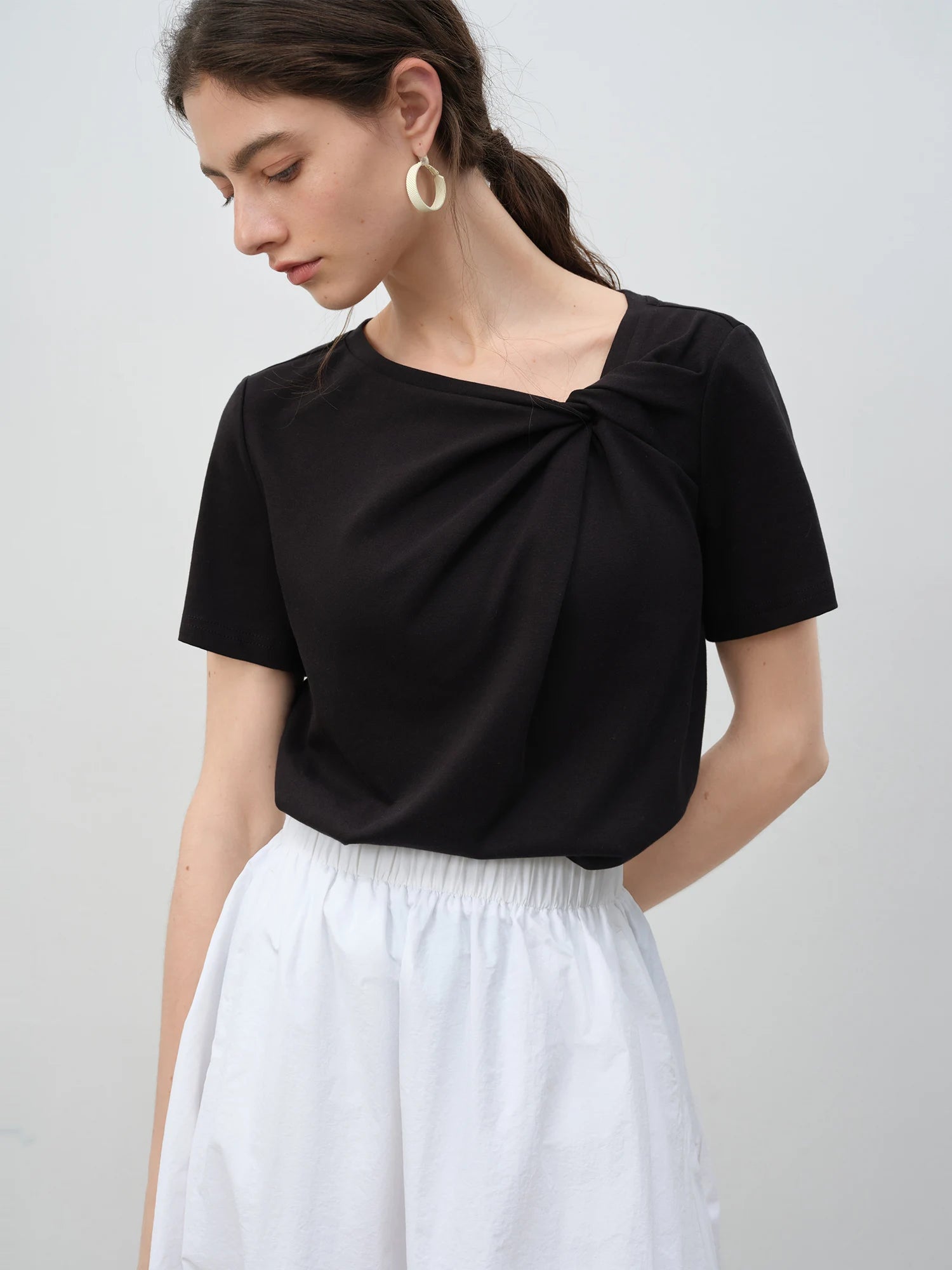 ZIQIAO Asymmetrical Knot Design - Petite Women's Short Sleeve T-Shirt - 2025 New Arrival Summer Slimming Versatile Top 25ZQ92102