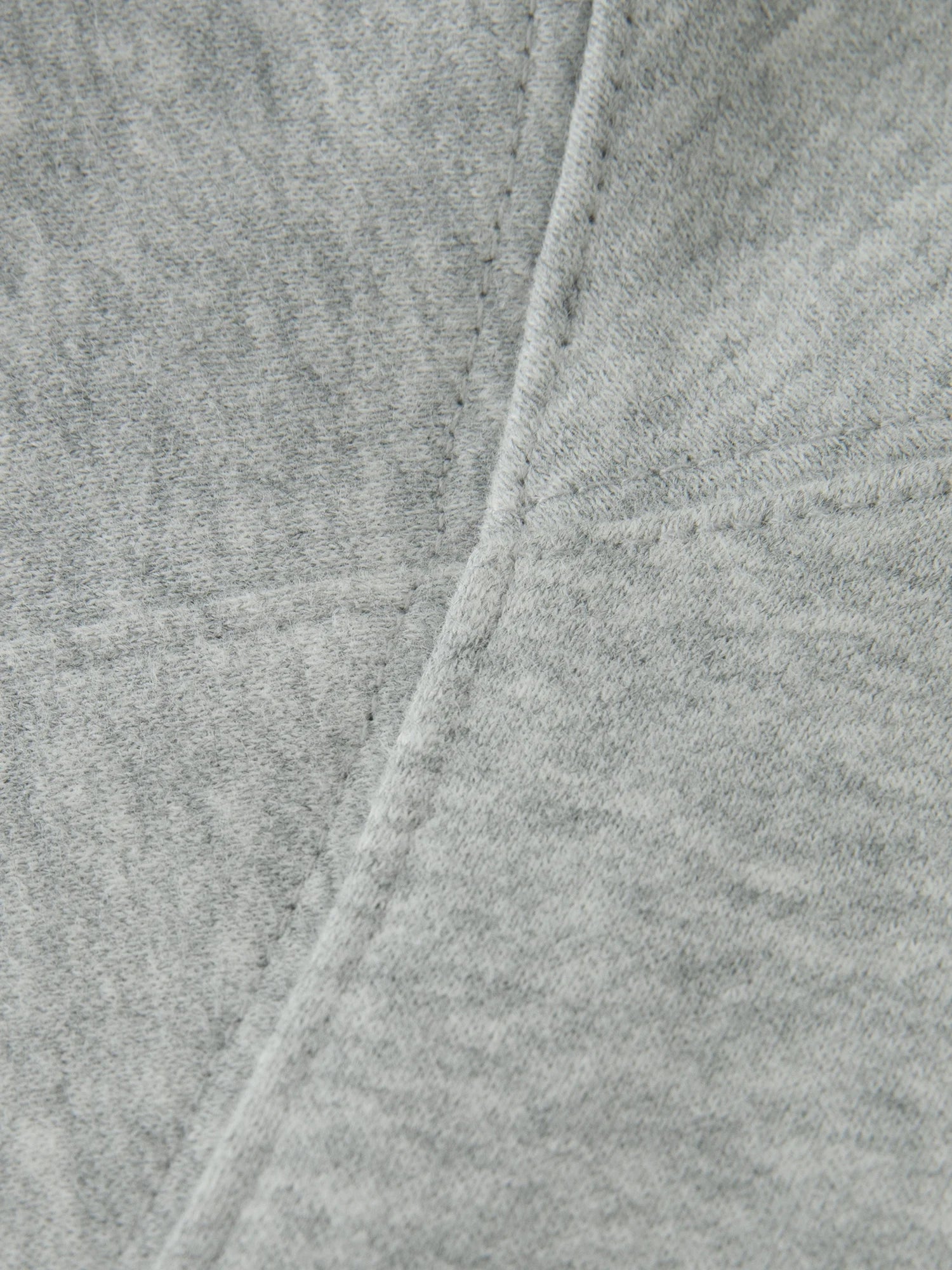 ZIQIAO Heating Pullover Letter Embroidered Thick Sweatshirt for Women 2025 Winter New Round Neck Drop Shoulder Top