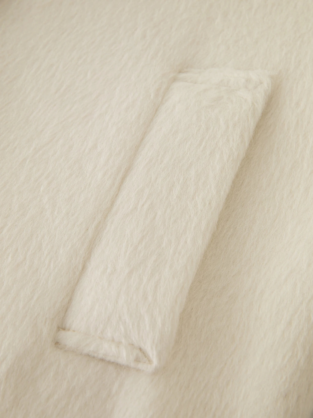 ZIQIAO Korean Style Short White Jacket for Women 2025 Early Winter New Style Stand Collar Stylish Warm Jacket