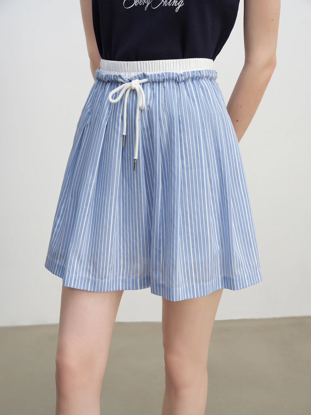 ZIQIAO New Arrival for 2025 Petite Women High-Waisted Blue Striped Pleated Mini A-Line Skirt 25ZQ92312