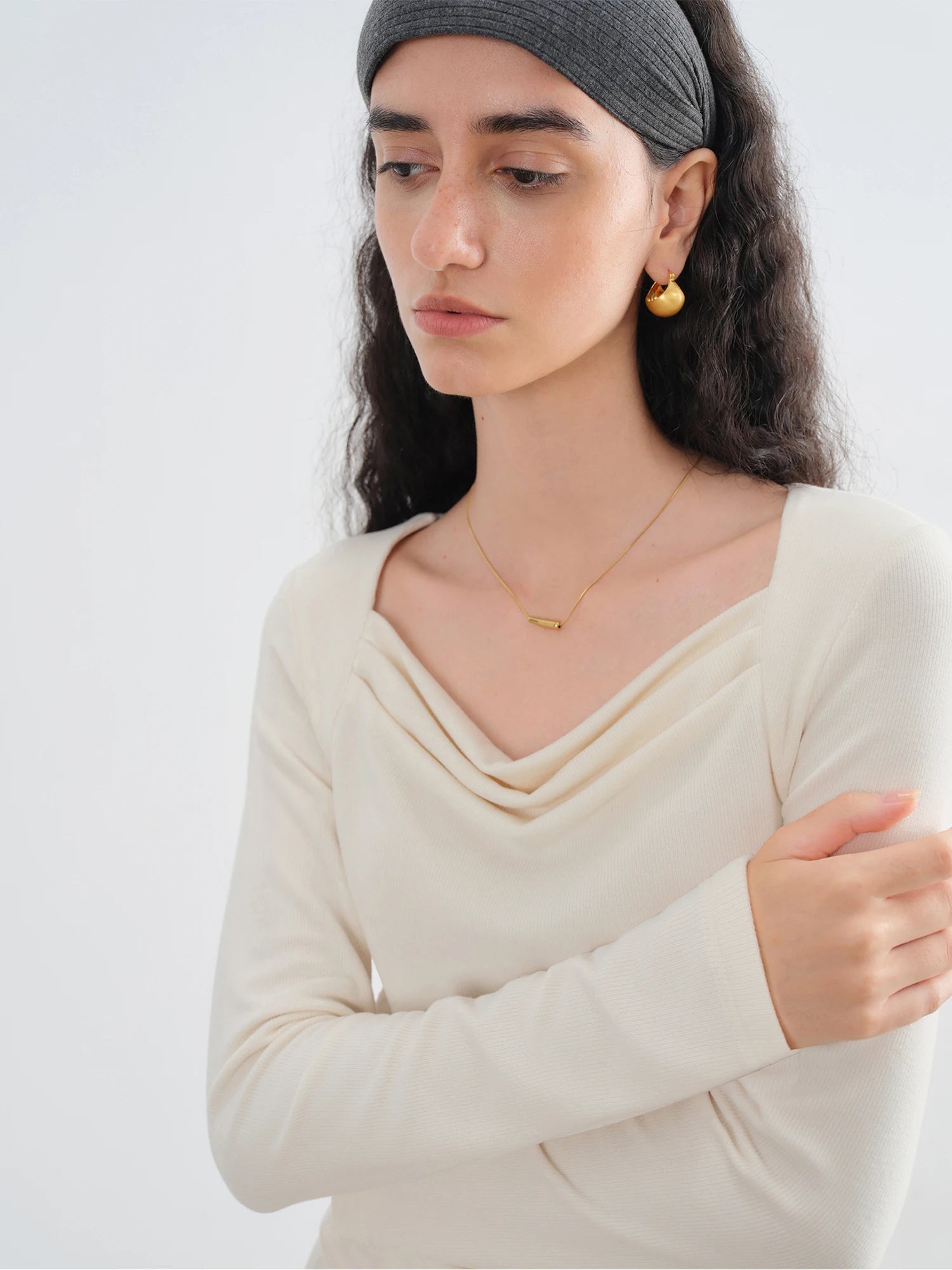 ZIQIAO 2025 Women's Knit Coordinate Set - Drop Collar Knit Top & Straight Leg Pants Office Casual Two Piece Set Elegance