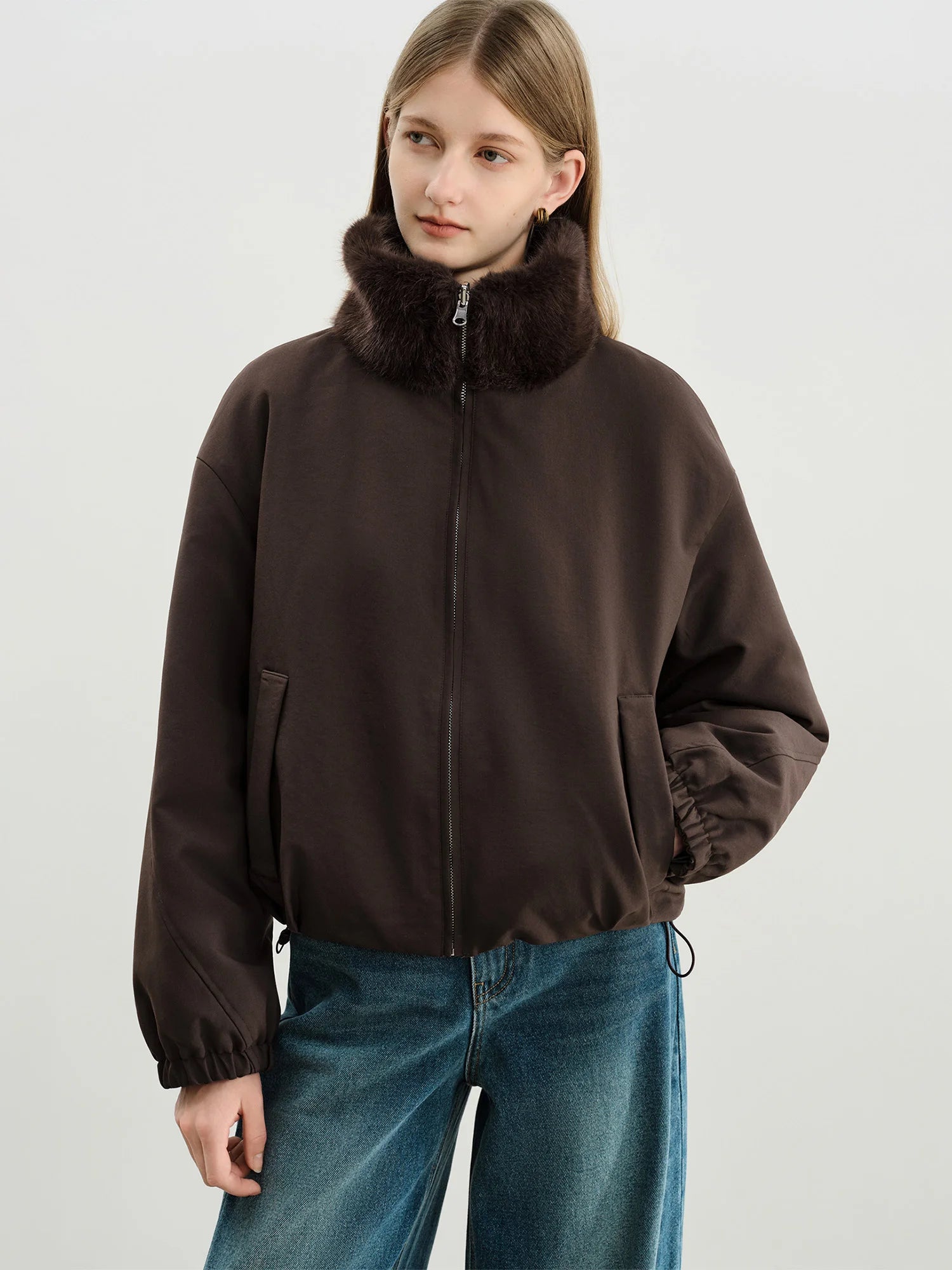 ZIQIAO LightWarm Women's Reversible Vintage Workwear Faux Fur Collar Drop Shoulder Sleeves Short Coat 2025 Winter New Arrival