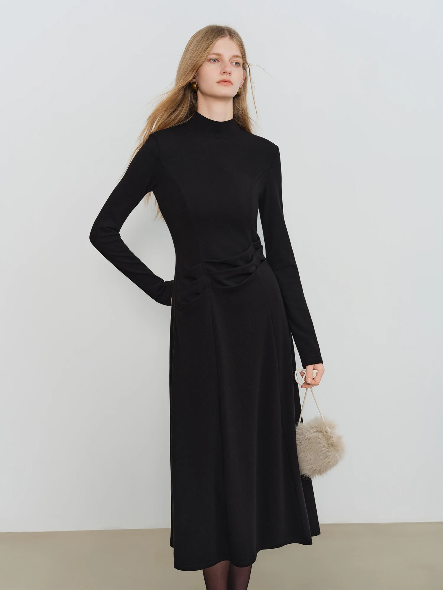 ZIQIAO Autumn Winter 2025 Women's Waist-Defined Maxi Dress - Classic Black Timeless Silhouette Flattering Fit Office Elegant