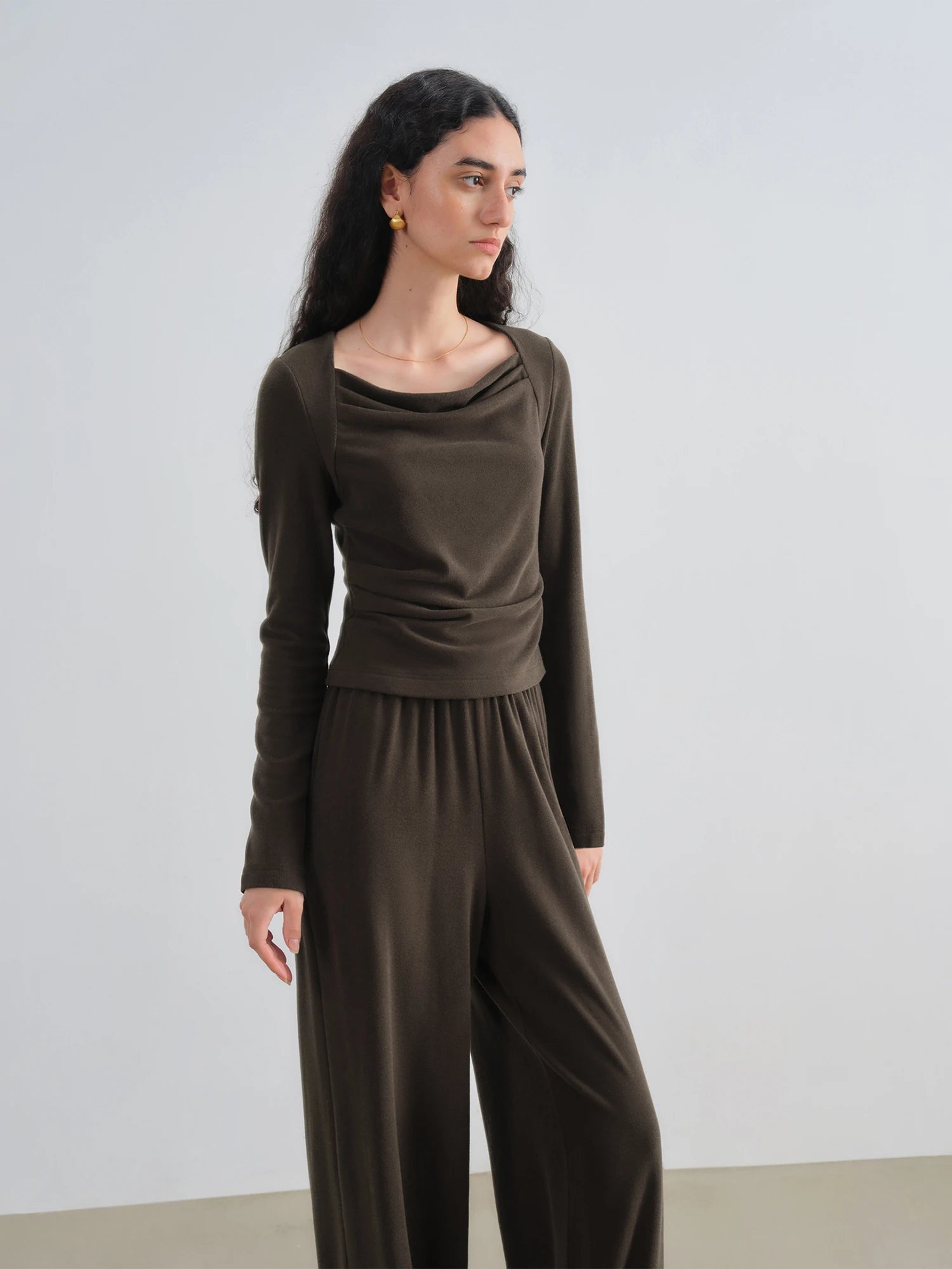 ZIQIAO 2025 Women's Knit Coordinate Set - Drop Collar Knit Top & Straight Leg Pants Office Casual Two Piece Set Elegance