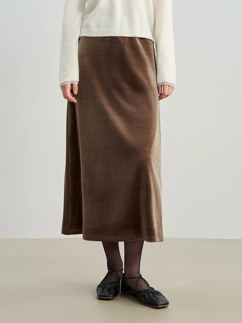 ZIQIAO French Style Black Velvet A-Line Midi Skirt for Women 2025 Autumn Winter New High-End Sense Long Hem Semi-Skirt Elegant