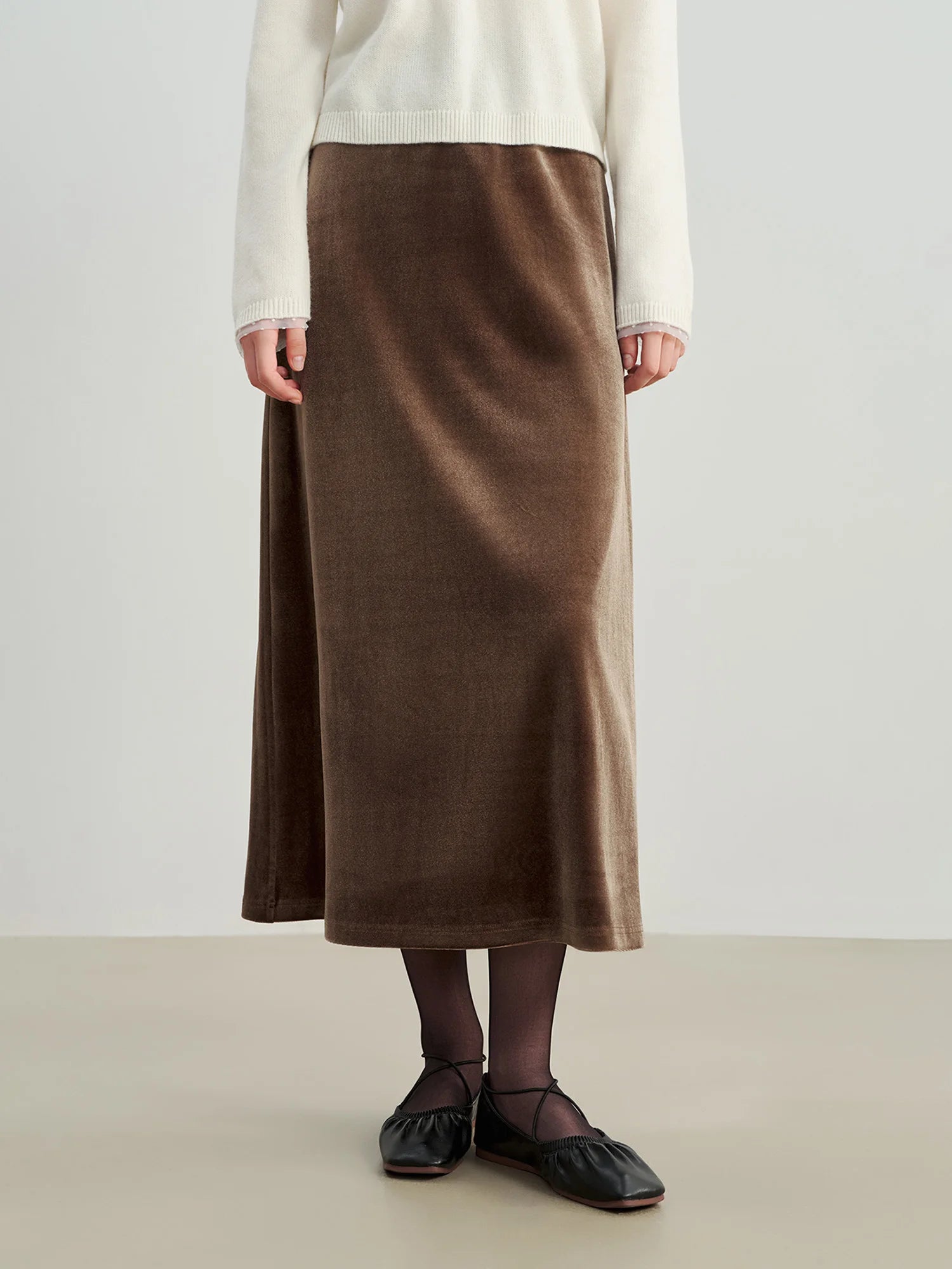 ZIQIAO French Style Black Velvet A-Line Midi Skirt for Women 2025 Autumn Winter New High-End Sense Long Hem Semi-Skirt Elegant