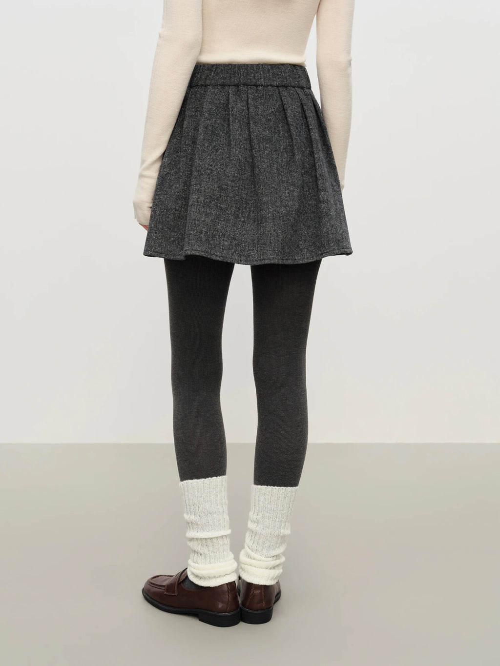 FSLE Sweet & Cute Elastic Waist Pleated Short Skirt for Women - Winter 2025 New Arrival, Flared HemPerfect for Casual  Skirts