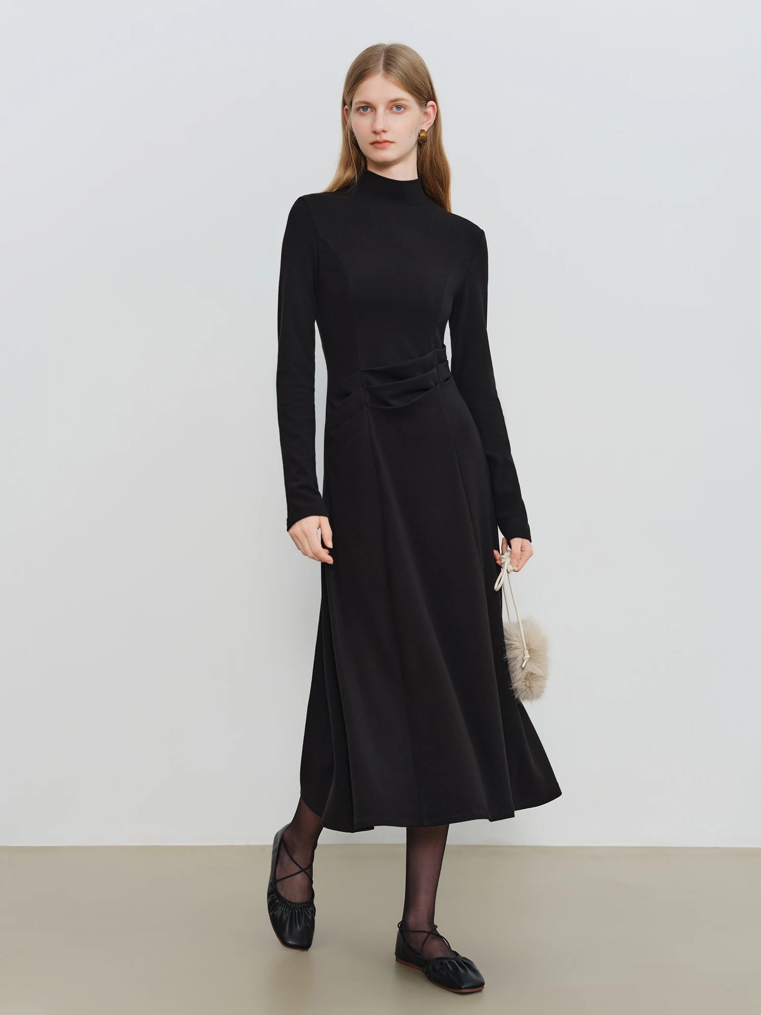 ZIQIAO Autumn Winter 2025 Women's Waist-Defined Maxi Dress - Classic Black Timeless Silhouette Flattering Fit Office Elegant