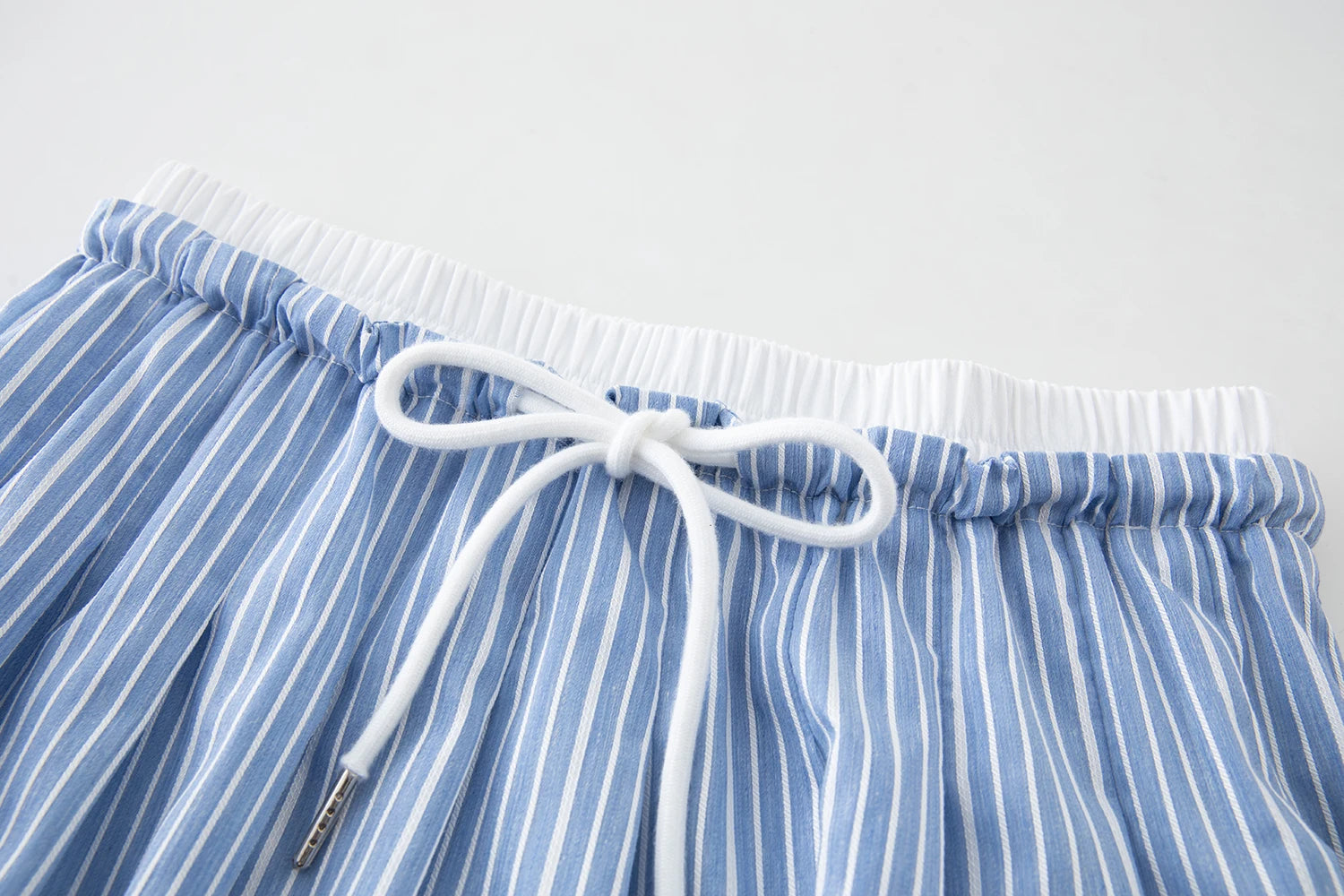 ZIQIAO New Arrival for 2025 Petite Women High-Waisted Blue Striped Pleated Mini A-Line Skirt 25ZQ92312