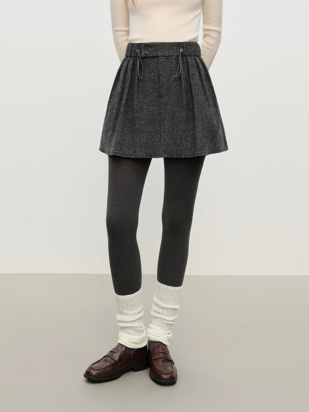 FSLE Sweet & Cute Elastic Waist Pleated Short Skirt for Women - Winter 2025 New Arrival, Flared HemPerfect for Casual  Skirts