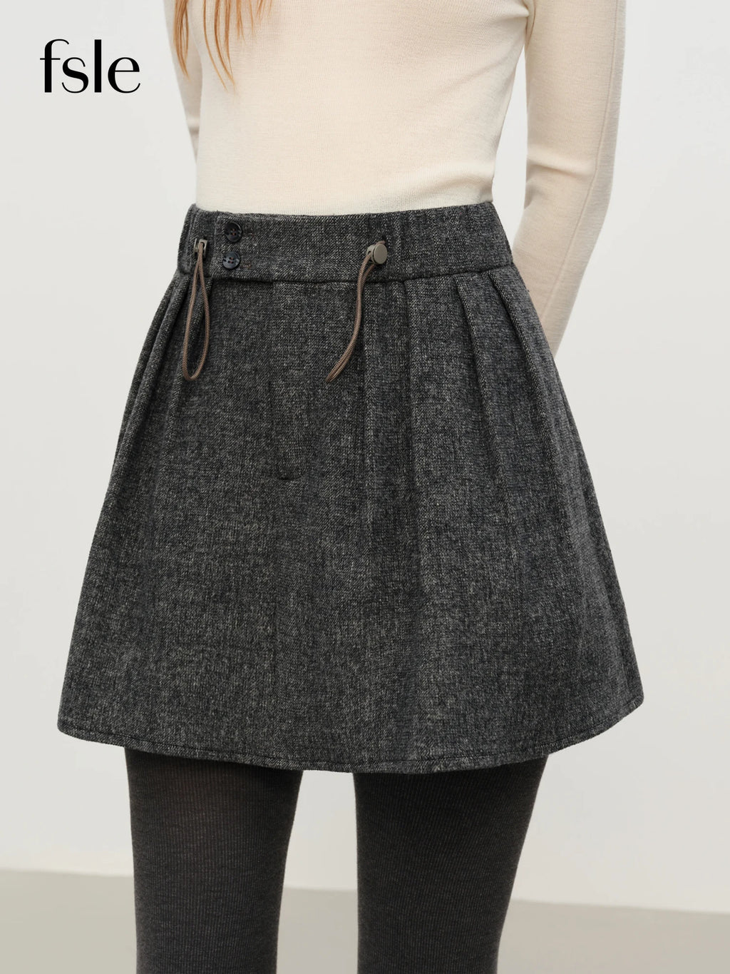 FSLE Sweet & Cute Elastic Waist Pleated Short Skirt for Women - Winter 2025 New Arrival, Flared HemPerfect for Casual  Skirts