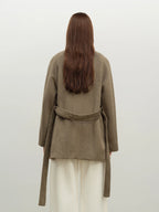 ZIQIAO Korean Style Short White Jacket for Women 2025 Early Winter New Style Stand Collar Stylish Warm Jacket