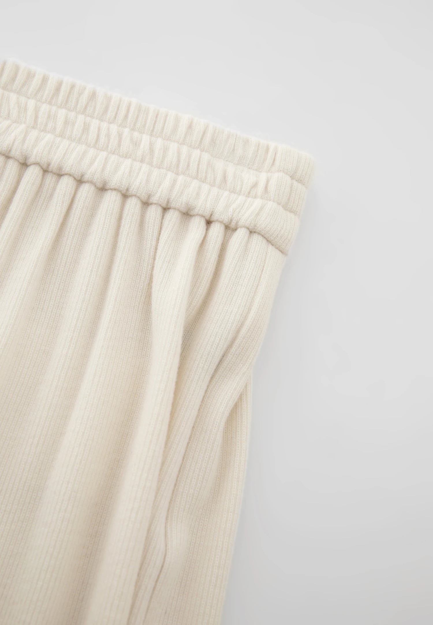 ZIQIAO 2025 Women's Knit Coordinate Set - Drop Collar Knit Top & Straight Leg Pants Office Casual Two Piece Set Elegance