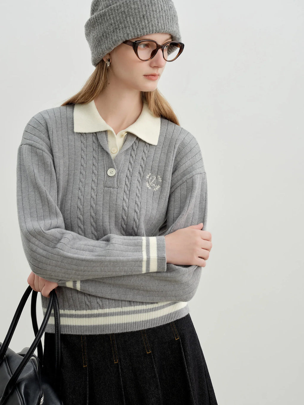 ZIQIAO 2025 Early Autumn New Arrival Stylish Cable Knit Polo Sweater for Petite Women College-inspired Wool Knitwear Pullovers