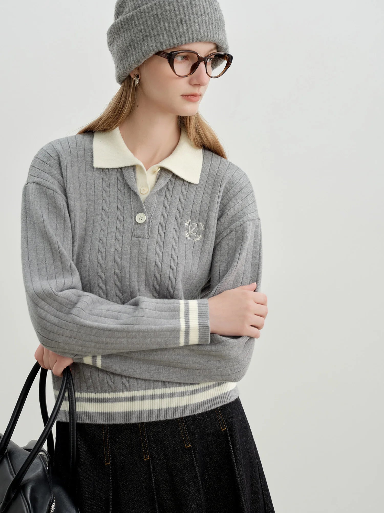 ZIQIAO 2025 Early Autumn New Arrival Stylish Cable Knit Polo Sweater for Petite Women College-inspired Wool Knitwear Pullovers