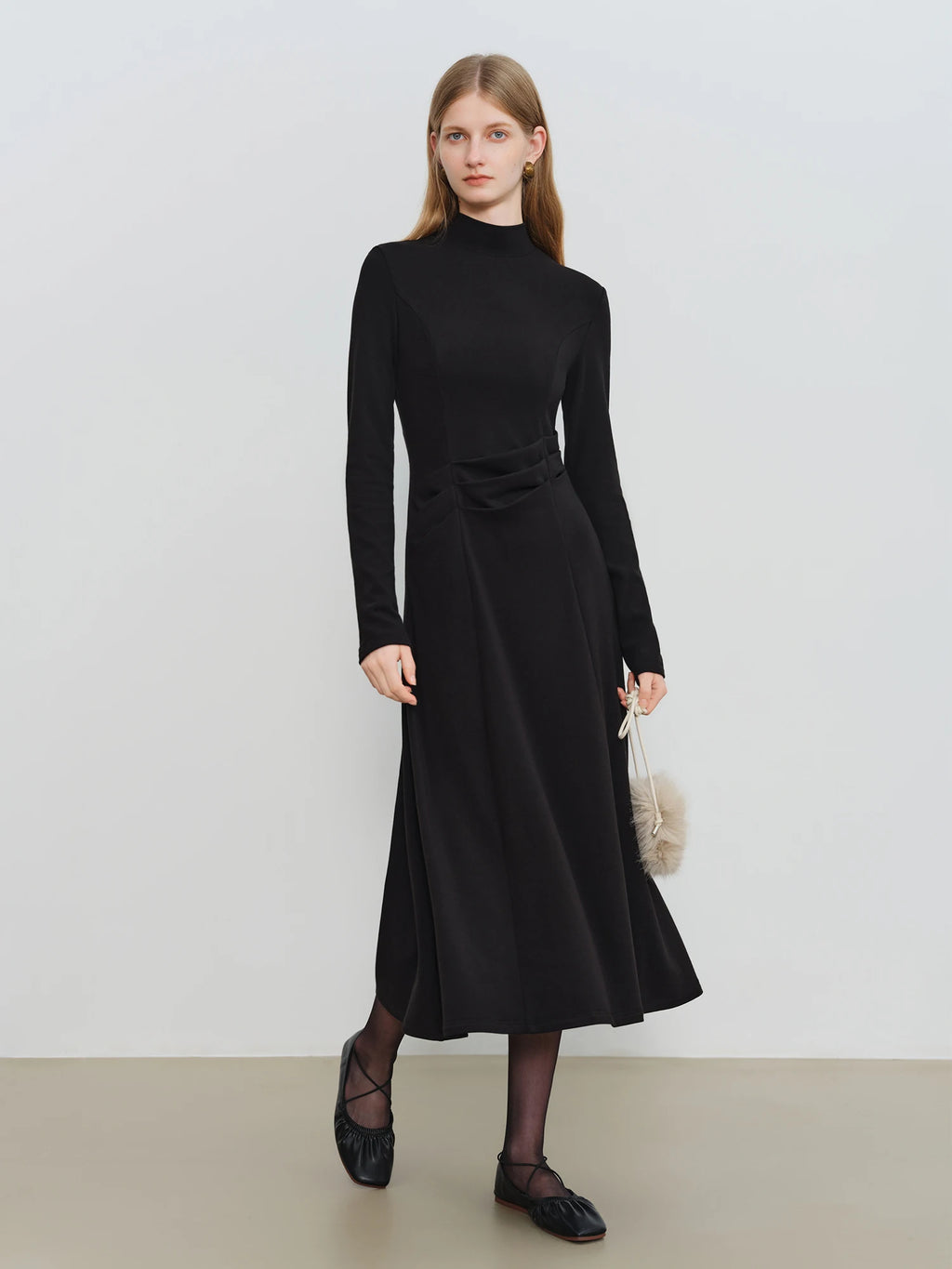 ZIQIAO Autumn Winter 2025 Women's Waist-Defined Maxi Dress - Classic Black Timeless Silhouette Flattering Fit Office Elegant