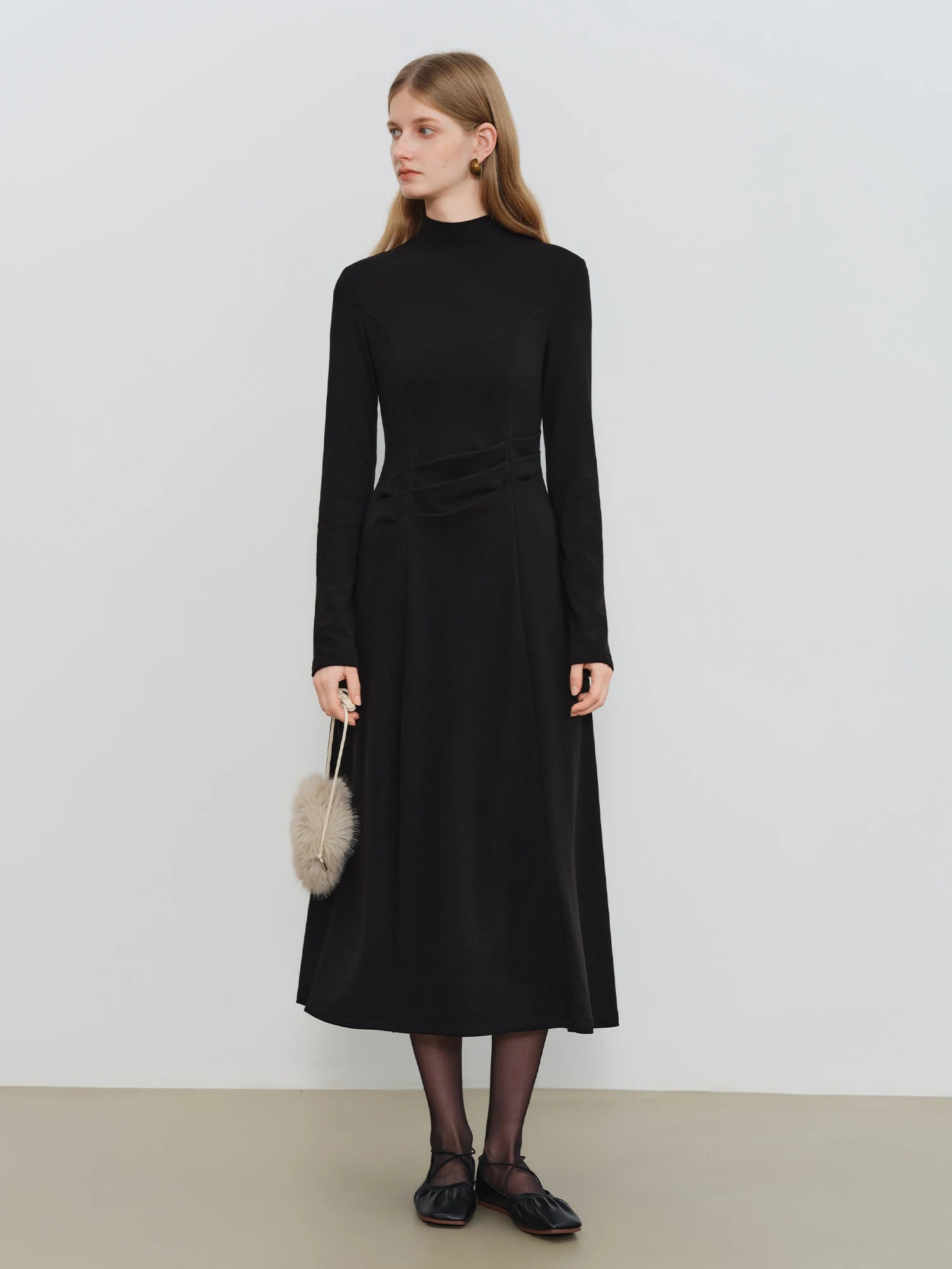 ZIQIAO Autumn Winter 2025 Women's Waist-Defined Maxi Dress - Classic Black Timeless Silhouette Flattering Fit Office Elegant