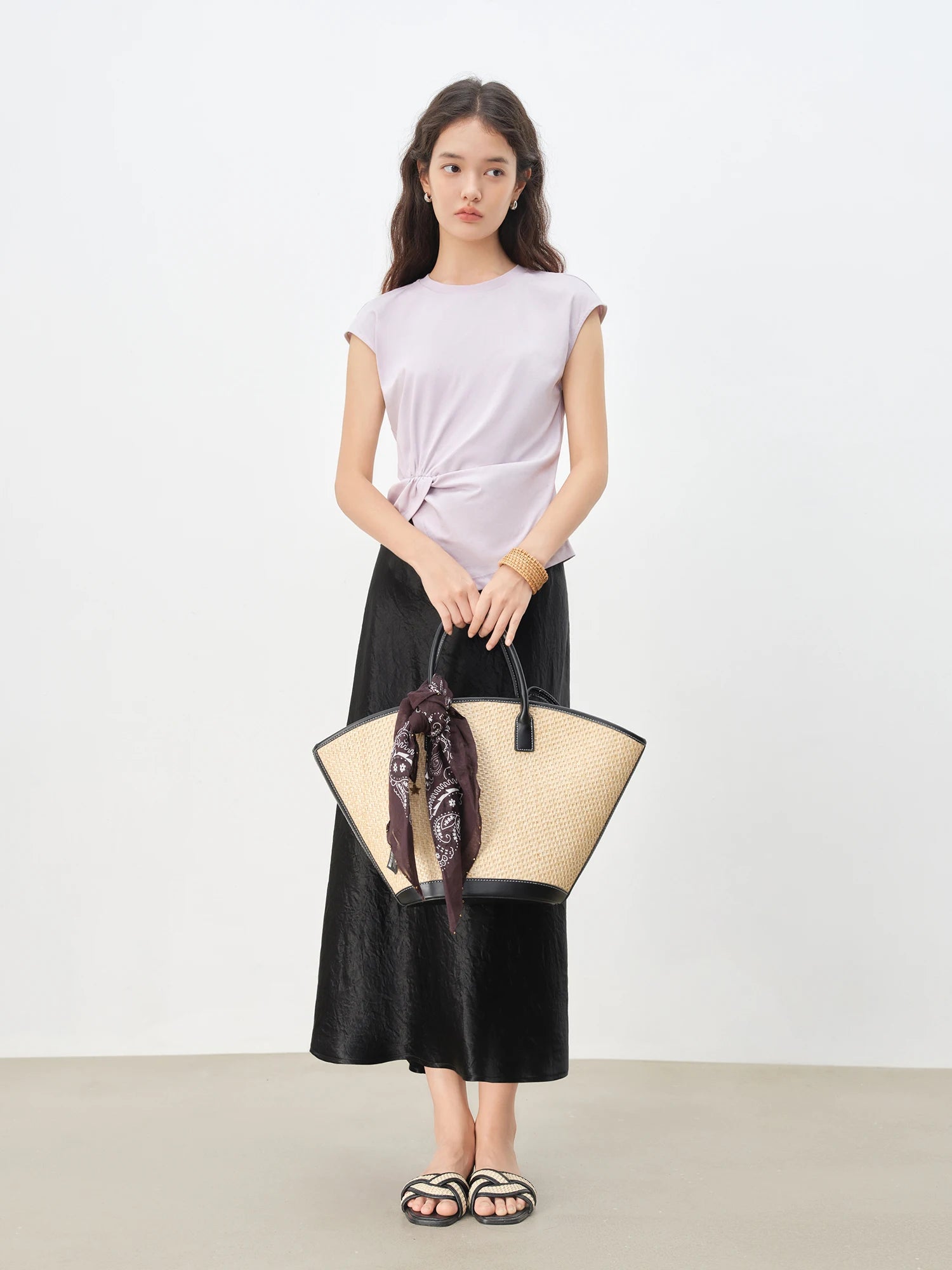 ZIQIAO Petite Women Crew Neck T-Shirt with Cap Sleeves Twist Knot Design - 2025 New Collection Exclusive Tops