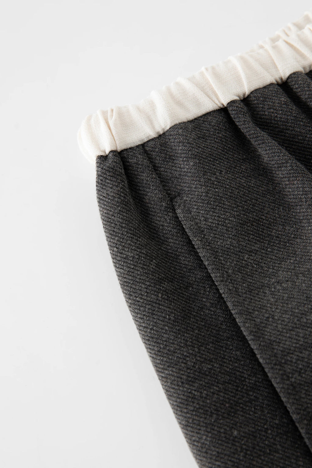 ZIQIAO 4.6% Wool 76.5% Cotton Straight Chic Long Pants for Women 2024 Winter New Design High Waist Warm Grey Pants 24ZQ94388