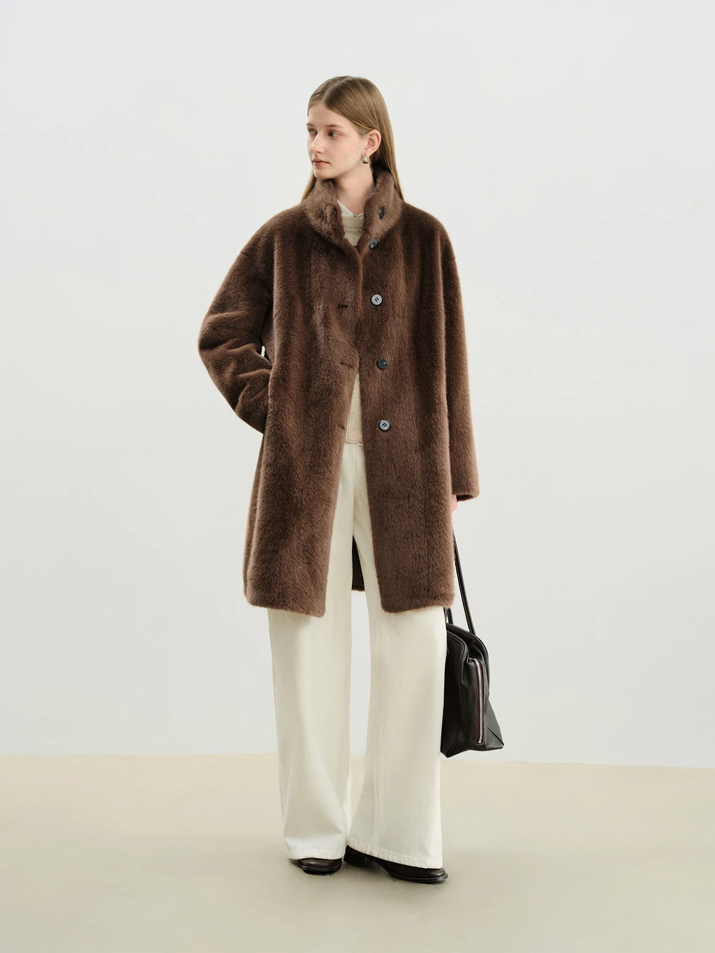 ZIQIAO Korean Style Stand-up Collar Faux Mink Coat for Women 2025 Winter New Style Faux Fur Warm Coat Soft Cozy Streetwear