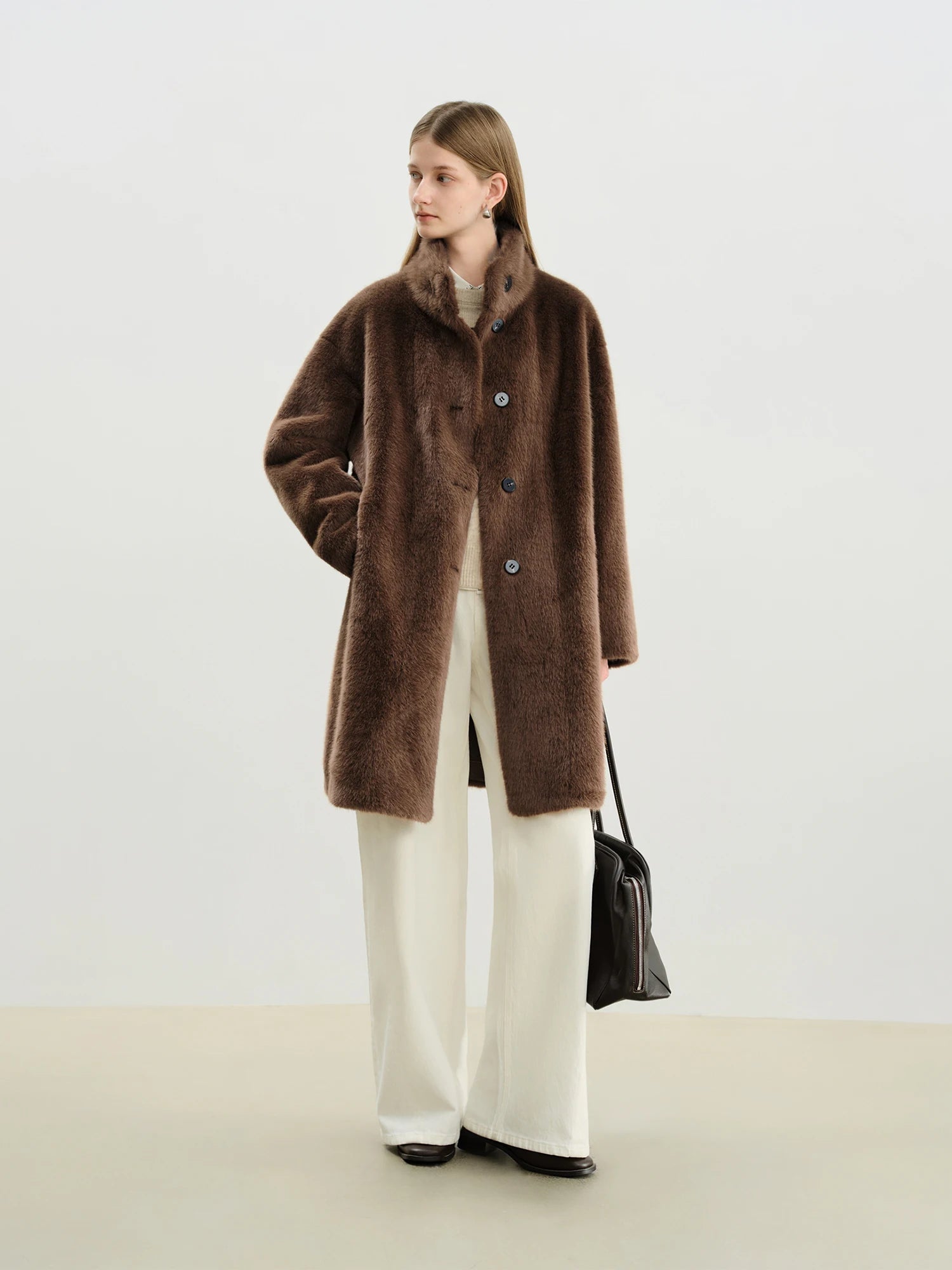 ZIQIAO Korean Style Stand-up Collar Faux Mink Coat for Women 2025 Winter New Style Faux Fur Warm Coat Soft Cozy Streetwear