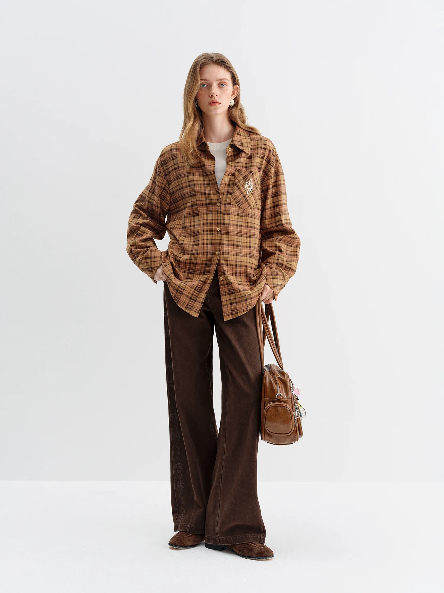 FSLE 2025 Winter Women's Vintage Washed Embroidered Banana Jeans Curved High Waist Wide Leg Trousers Slim Fit Retro Pants