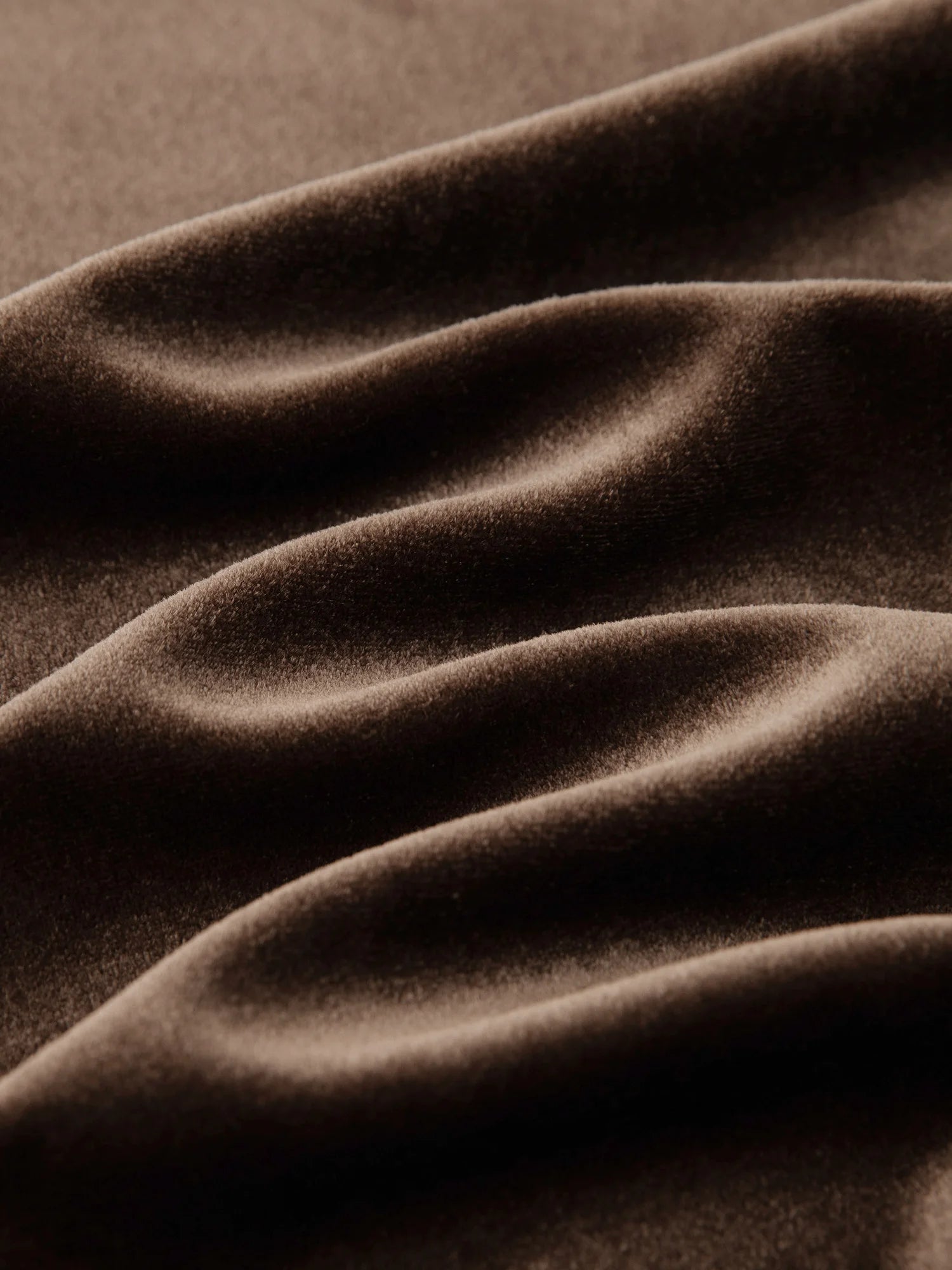 ZIQIAO French Style Black Velvet A-Line Midi Skirt for Women 2025 Autumn Winter New High-End Sense Long Hem Semi-Skirt Elegant